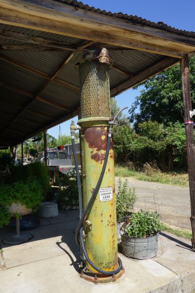 [Picture of Cavagnaro's Old Gas Pump]